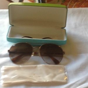 Kate spade sun glasses